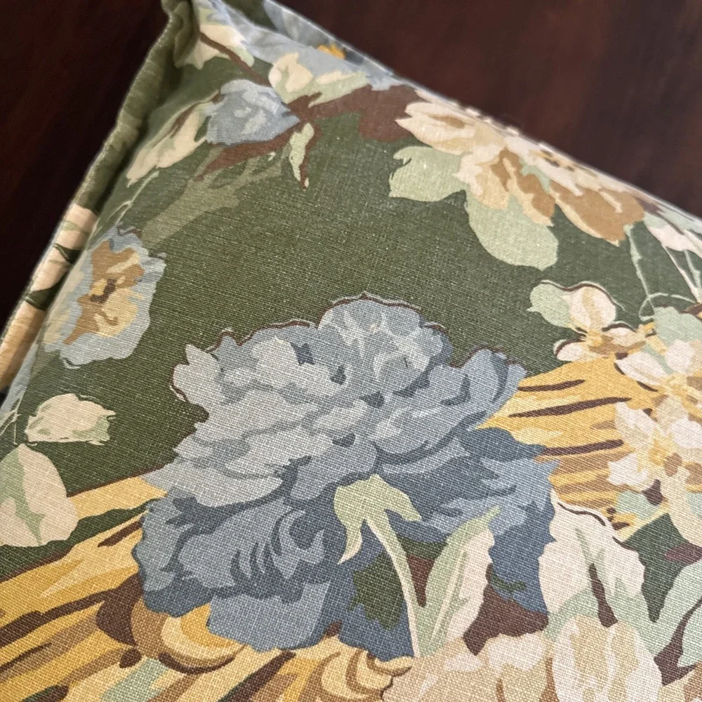 Pottery Barn Silvana Pheasant Pillow Cover & Insert Green 20